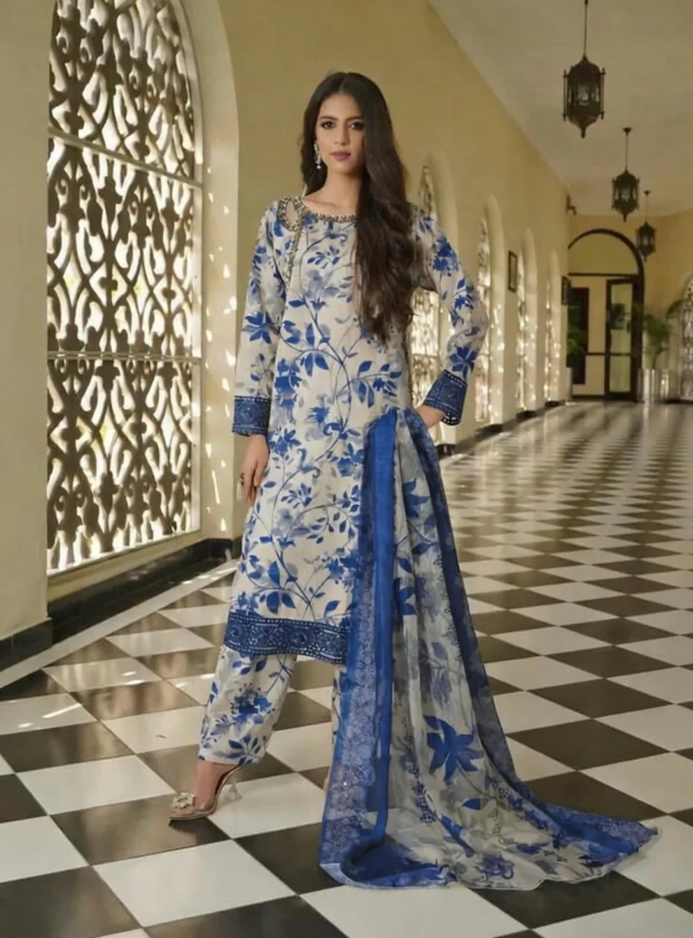 Zainab chottani Lawn Embroidered & Printed 3 Piece Dress